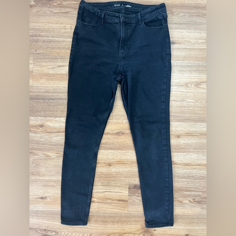 Old Navy Women's Black High-Rise Skinny Jeans
